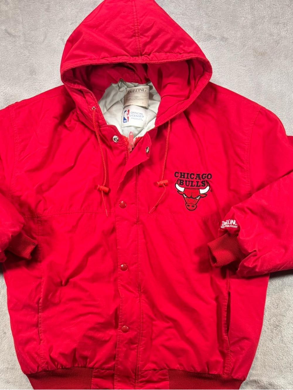 Vintage 90’s Chicago Bulls Delong Parka Jacket Spellout Size XL USA